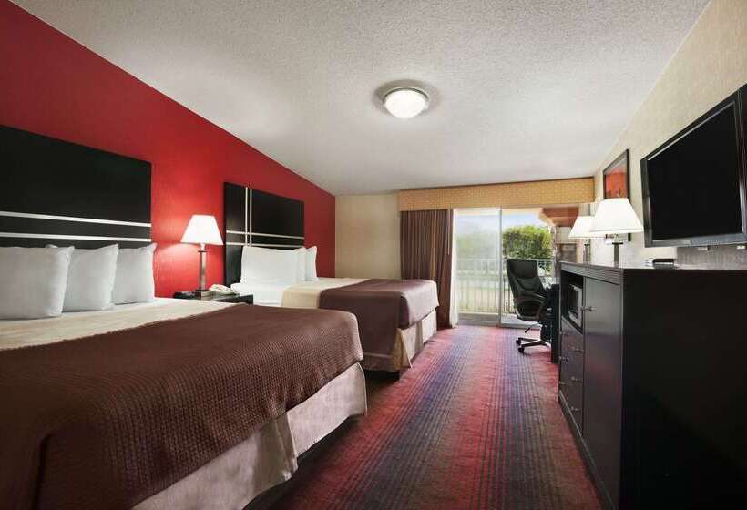 בית מלון כפרי Howard Johnson By Wyndham North Plainfield