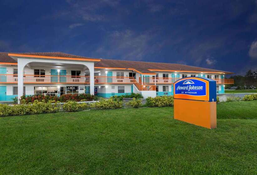 Hotel Howard Johnson By Wyndham Vero Beach/i95