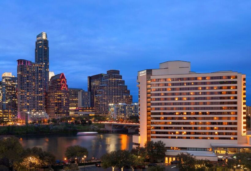 هتل Hyatt Regency Austin