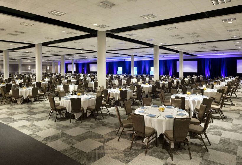 هتل Hyatt Regency Dallas