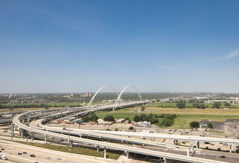 هتل Hyatt Regency Dallas