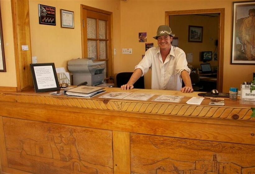 هتل Indian Hills Inn Taos Plaza