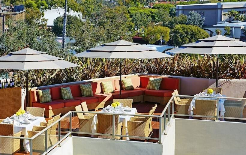 ホテル Casa Loma Beach