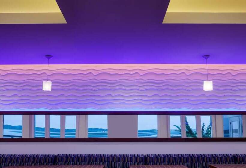 בית מלון כפרי Inn At Morro Bay