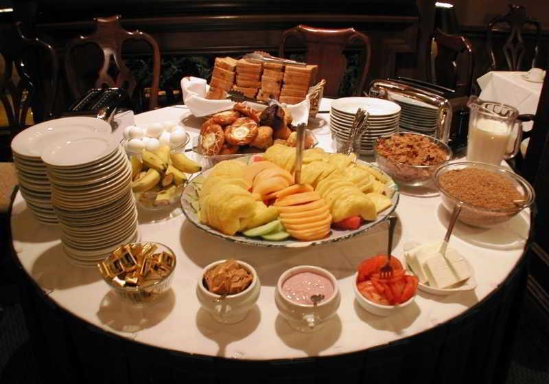 هتل Inn At The Opera