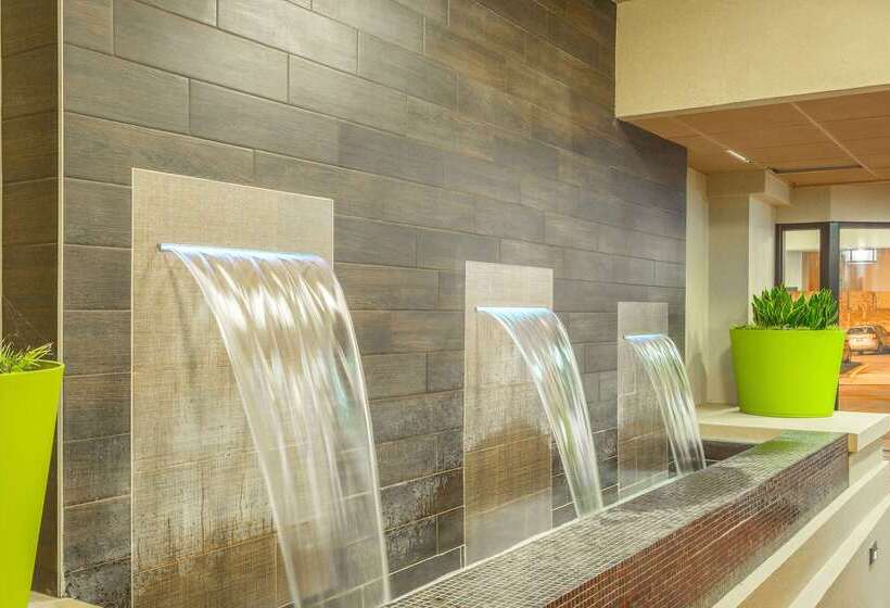 Inn At The Peachtrees, Ascend Hotel Collection