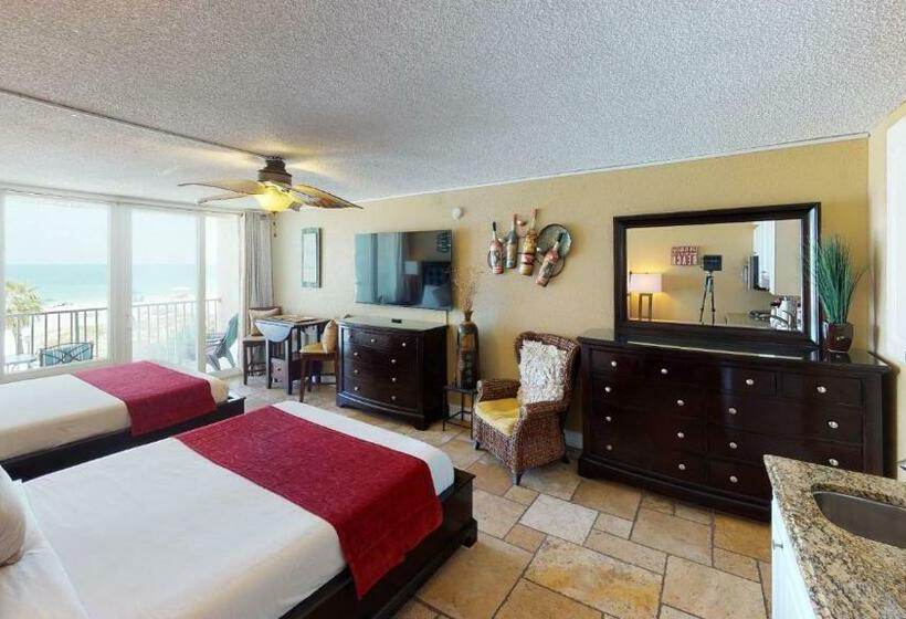 فندق Island Inn Beach Resort