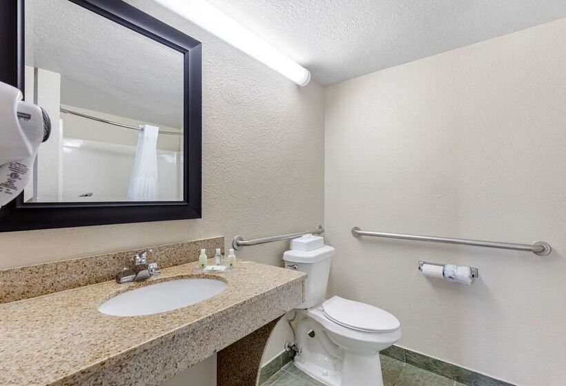 فندق Quality Inn Downtown Stuart