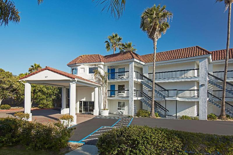 هتل Comfort Inn Encinitas Near Legoland