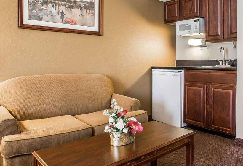 호텔 Quality Inn & Suites Middletown   Franklin