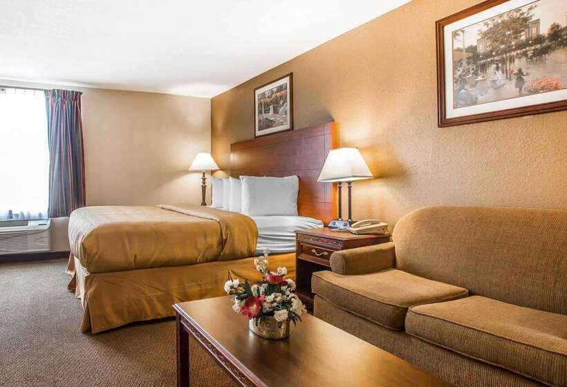 호텔 Quality Inn & Suites Middletown   Franklin