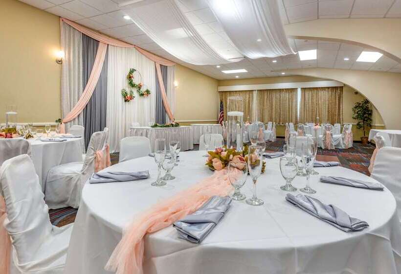 酒店 Quality Inn & Suites Vestal Binghamton Near University