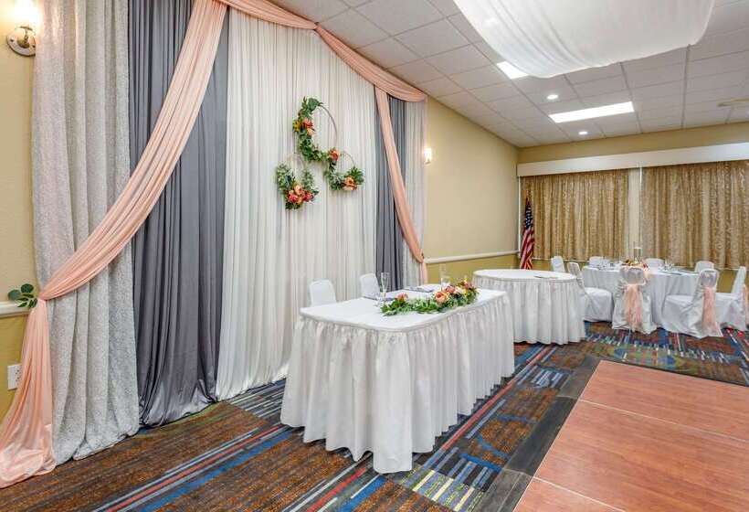 酒店 Quality Inn & Suites Vestal Binghamton Near University