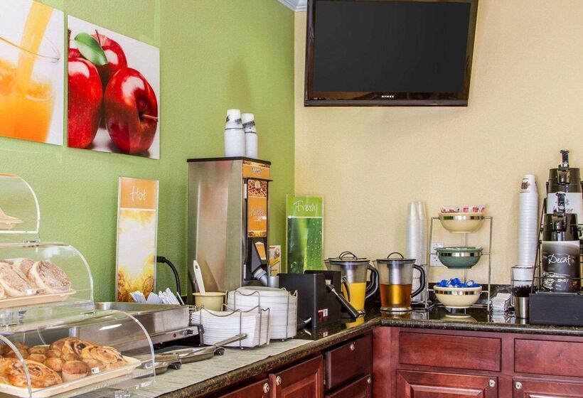 هتل Quality Inn Ukiah