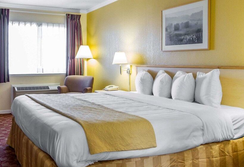 هتل Quality Inn Ukiah