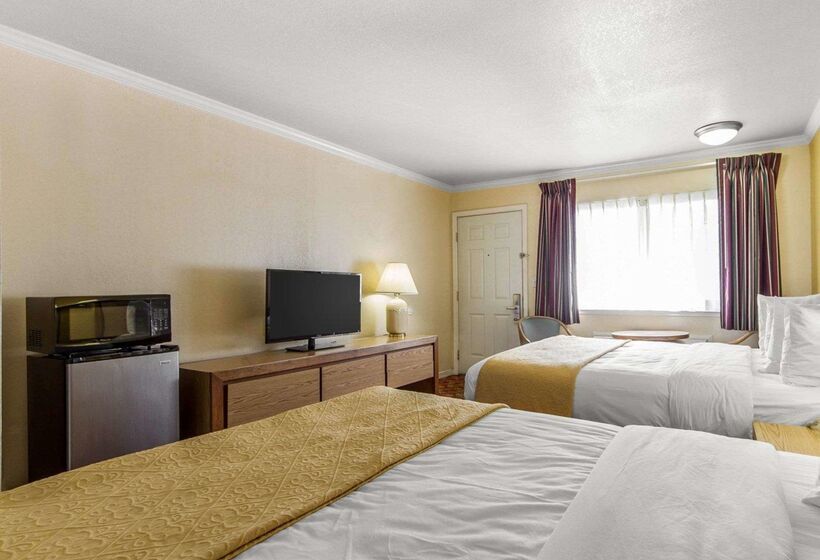 هتل Quality Inn Ukiah