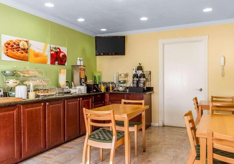 هتل Quality Inn Ukiah