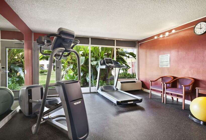 Отель Ramada By Wyndham Sunnyvale/silicon Valley