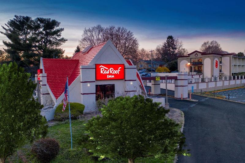 Отель Red Roof Inn Warrenton