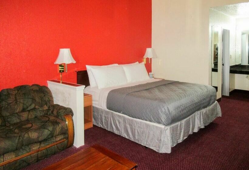 호텔 Rodeway Inn & Suites