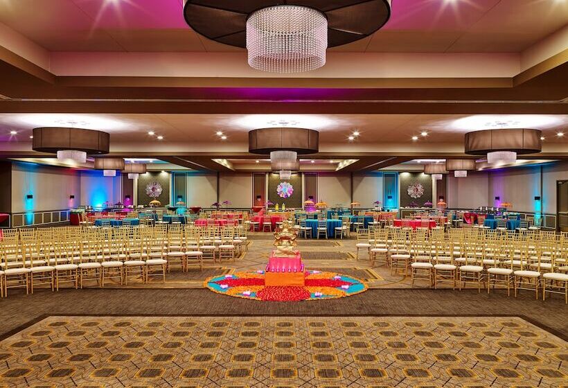 فندق Sheraton Lisle Naperville