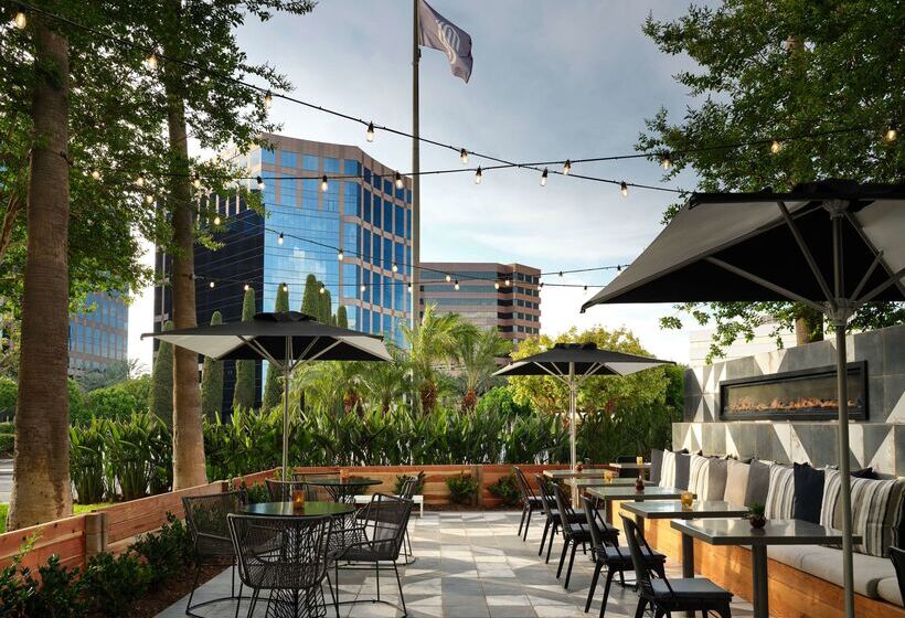 هتل Sonesta Irvine John Wayne Airport