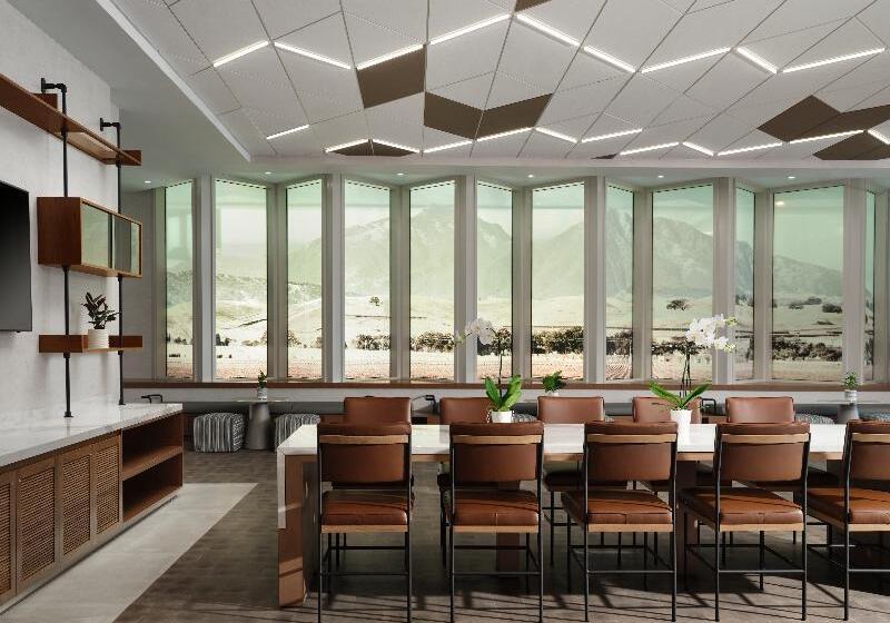 هتل Sonesta Irvine John Wayne Airport