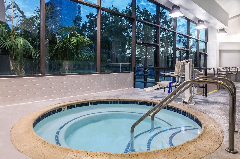 هتل Sonesta Irvine John Wayne Airport