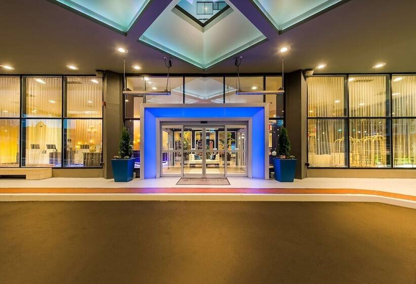 هتل Sonesta White Plains Downtown