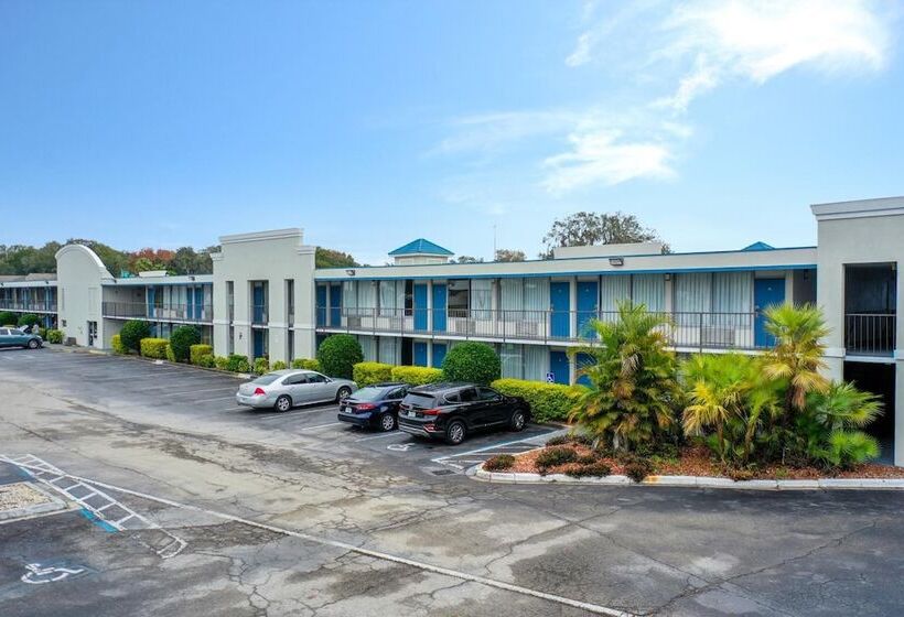 Hotel Stayable Suites Lakeland