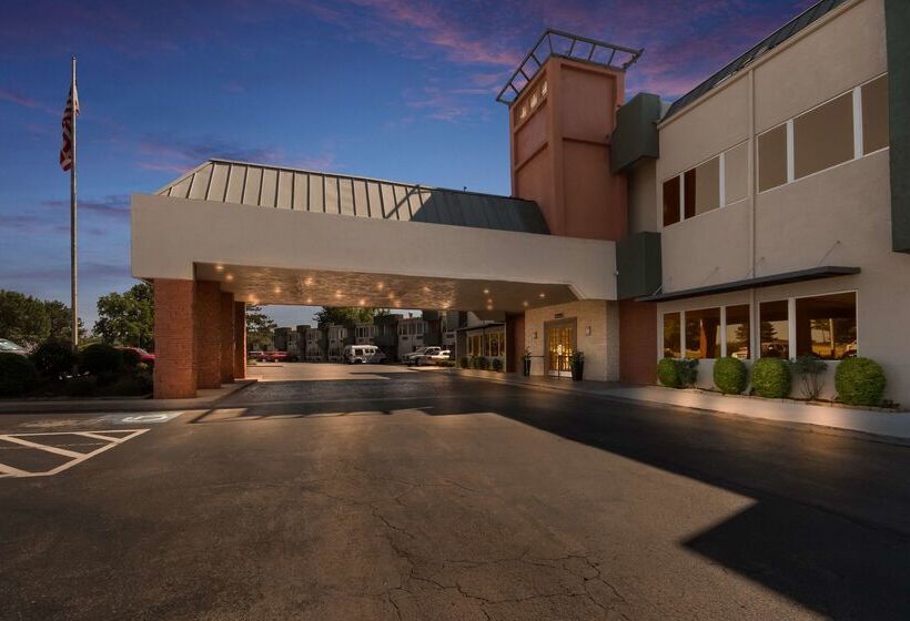Surestay Plus Hotel By Best Western Lawton