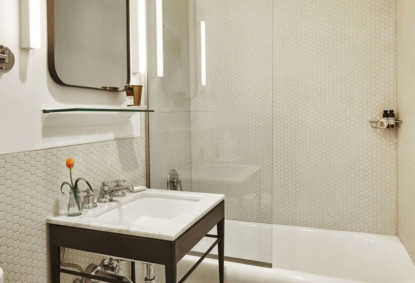 هتل The Hollywood Roosevelt