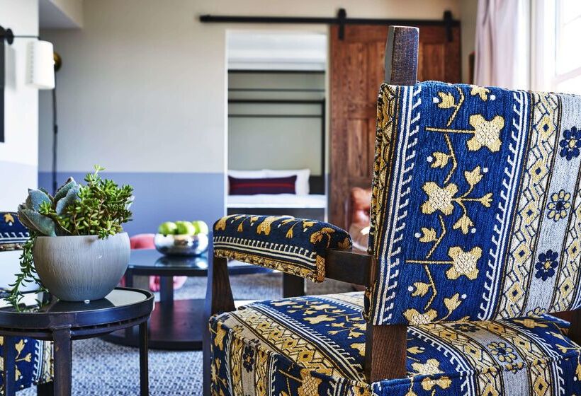 هتل The Hollywood Roosevelt