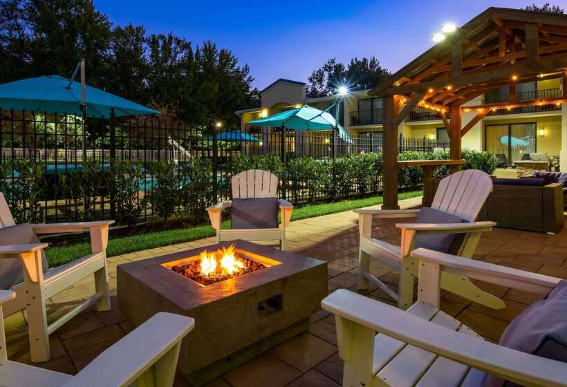 酒店 The Hub Middletown Red Bank  Best Western Signature Collection