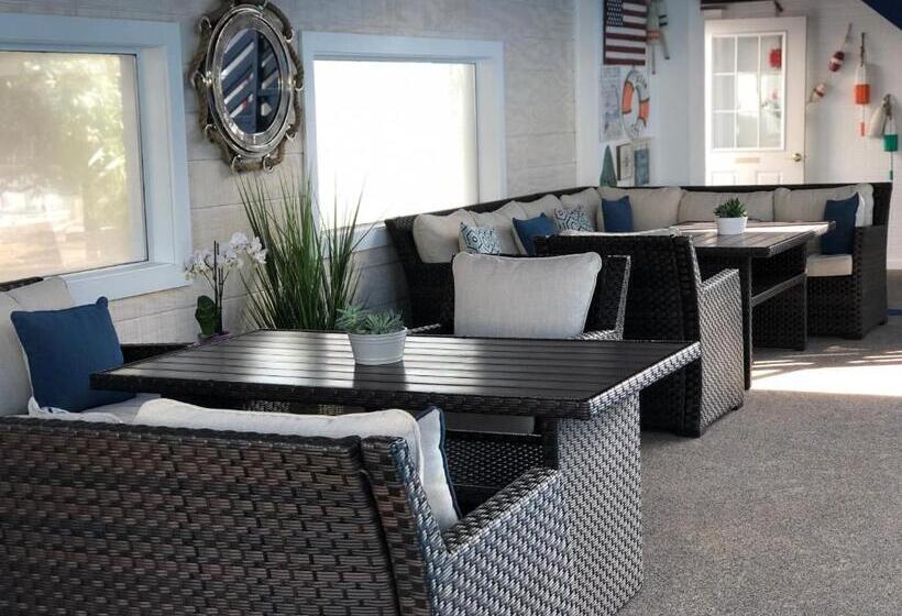 مُتل Hyannis Inn