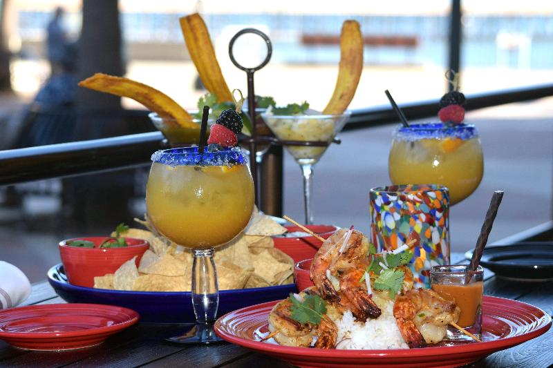 استراحتگاه Crowne Plaza Ventura Beach, An Ihg