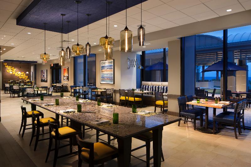 Fort Lauderdale Marriott Harbor Beach Resort & Spa