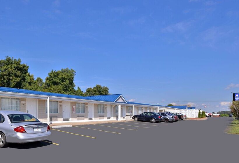 בית מלון כפרי Americas Best Value Inn Saint Clairsville/wheeling