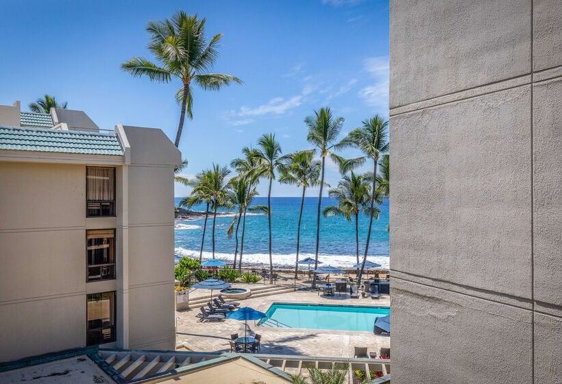 هتل Aston Kona By The Sea
