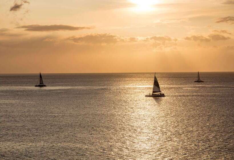 فندق Aston Mahana At Kaanapali