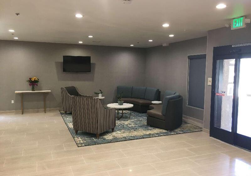 فندق Best Western Carlsbad By The Sea