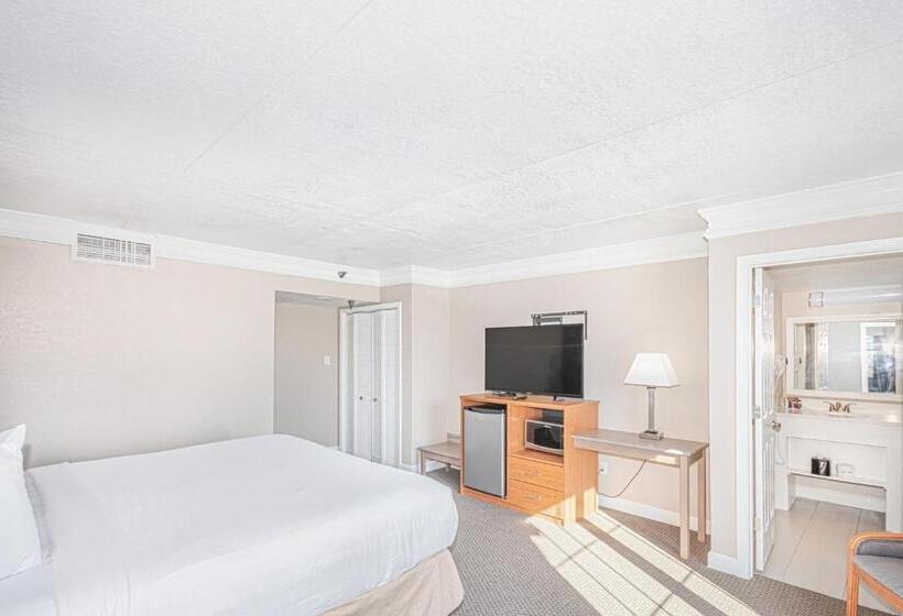 هتل Casa Bella Inn & Suites Extended Stay