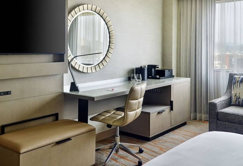 בית מלון כפרי Chattanooga Marriott Downtown