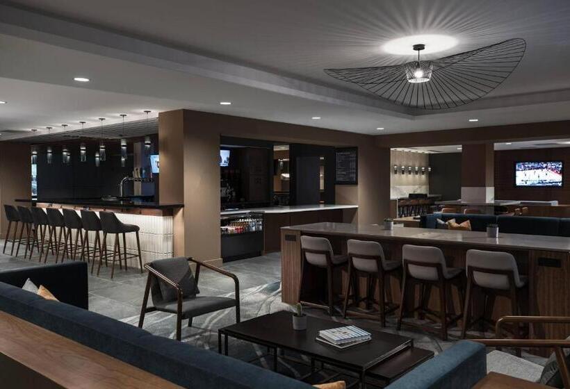 هتل Chicago Marriott Schaumburg