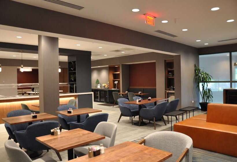 هتل Chicago Marriott Schaumburg