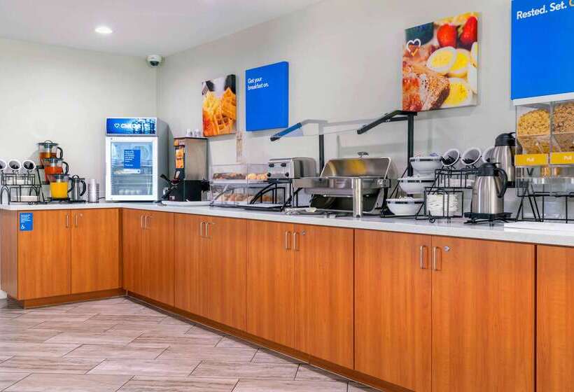 هتل Comfort Inn