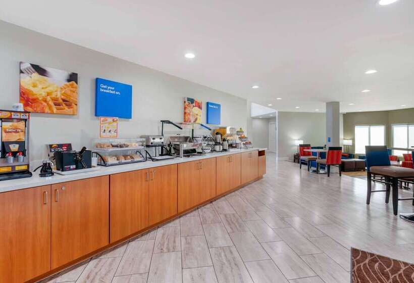 هتل Comfort Inn