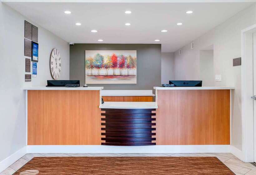 هتل Comfort Inn
