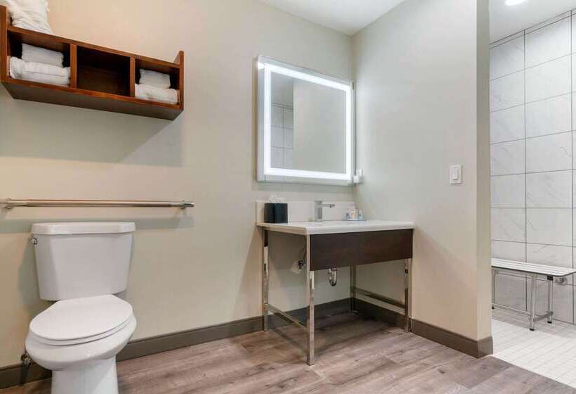 هتل Comfort Inn