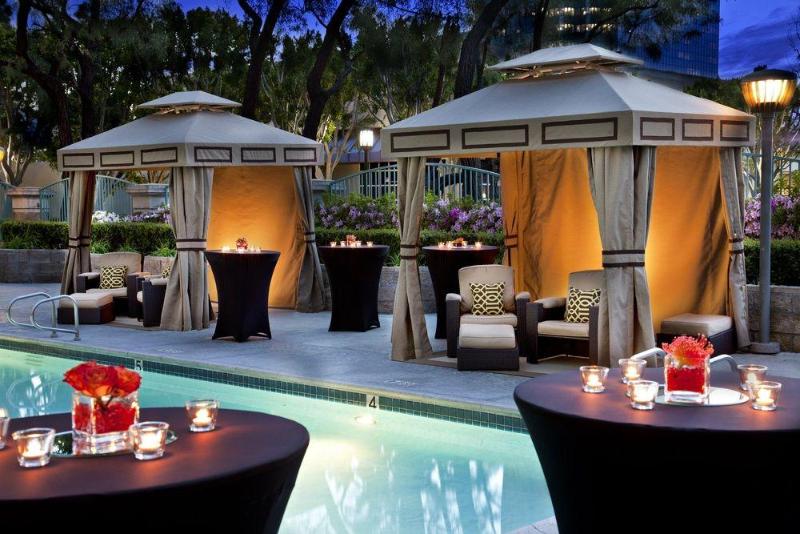 هتل Costa Mesa Marriott